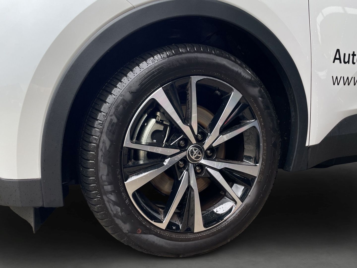 Toyota C-HR 2.0 Plug-In Hybrid Teamplayer Technik-Paket