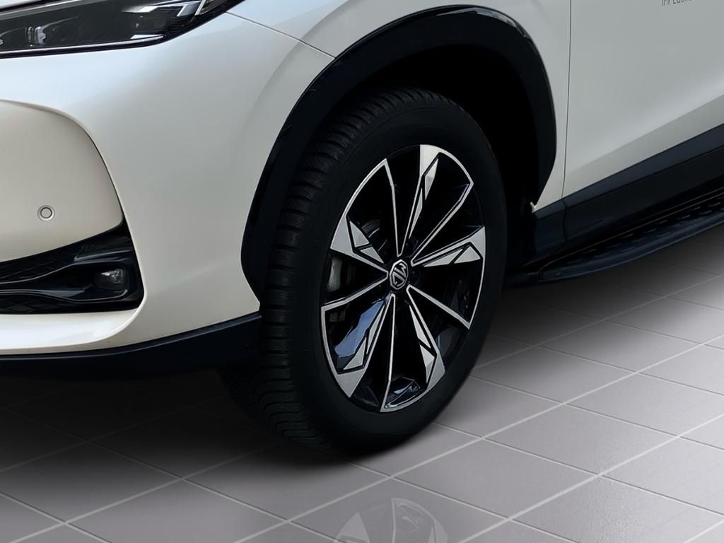 MG HS PHEV Luxury 360 DISTR KAMERA SPUR PDC SHZ