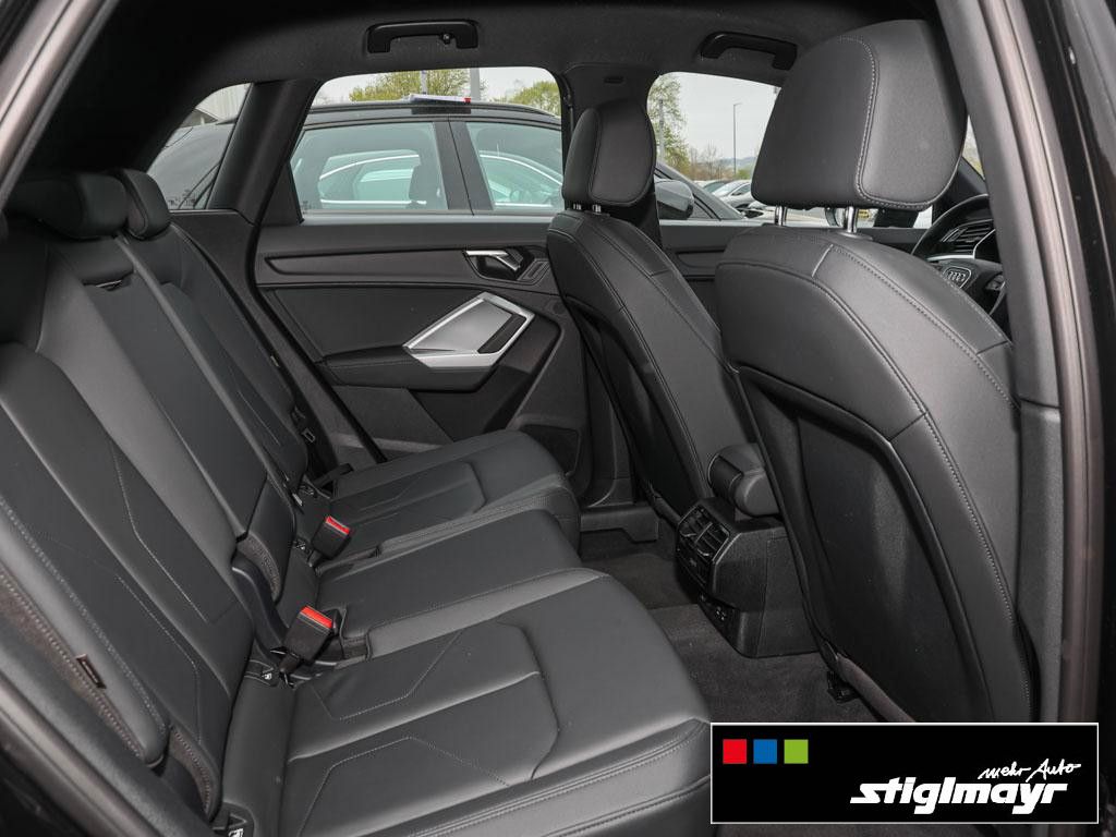 Audi Q3 40 TFSI quattro - Samsaru's Car Outlet