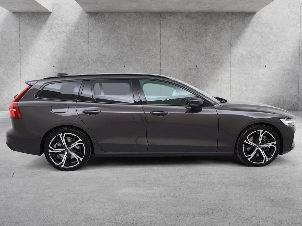 Volvo V60 T6 Plus Dark Recharge Plug-In Hybrid AWD