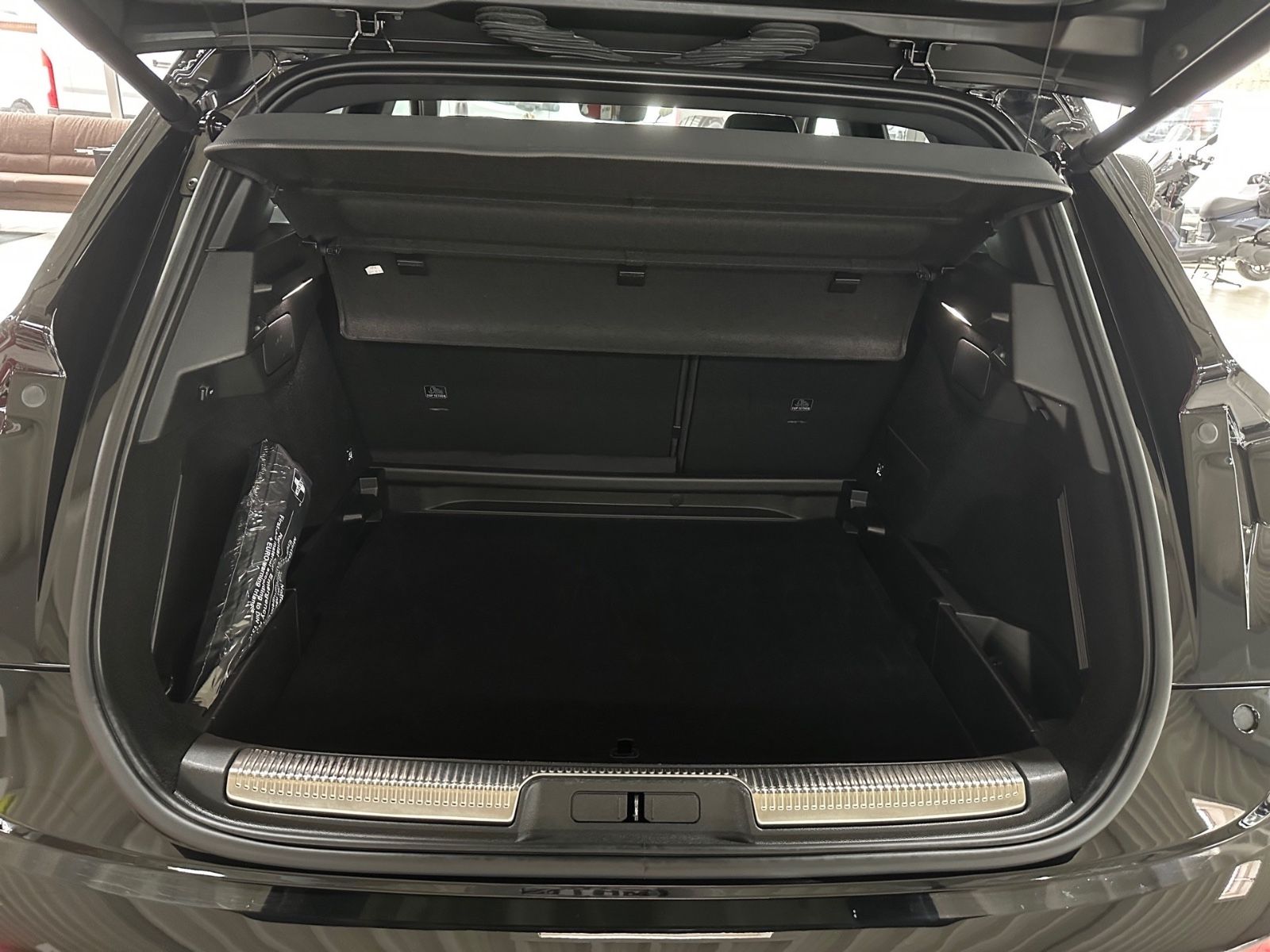 DS Automobiles DS7 Étoile BLUE-HDI 130 EAT8