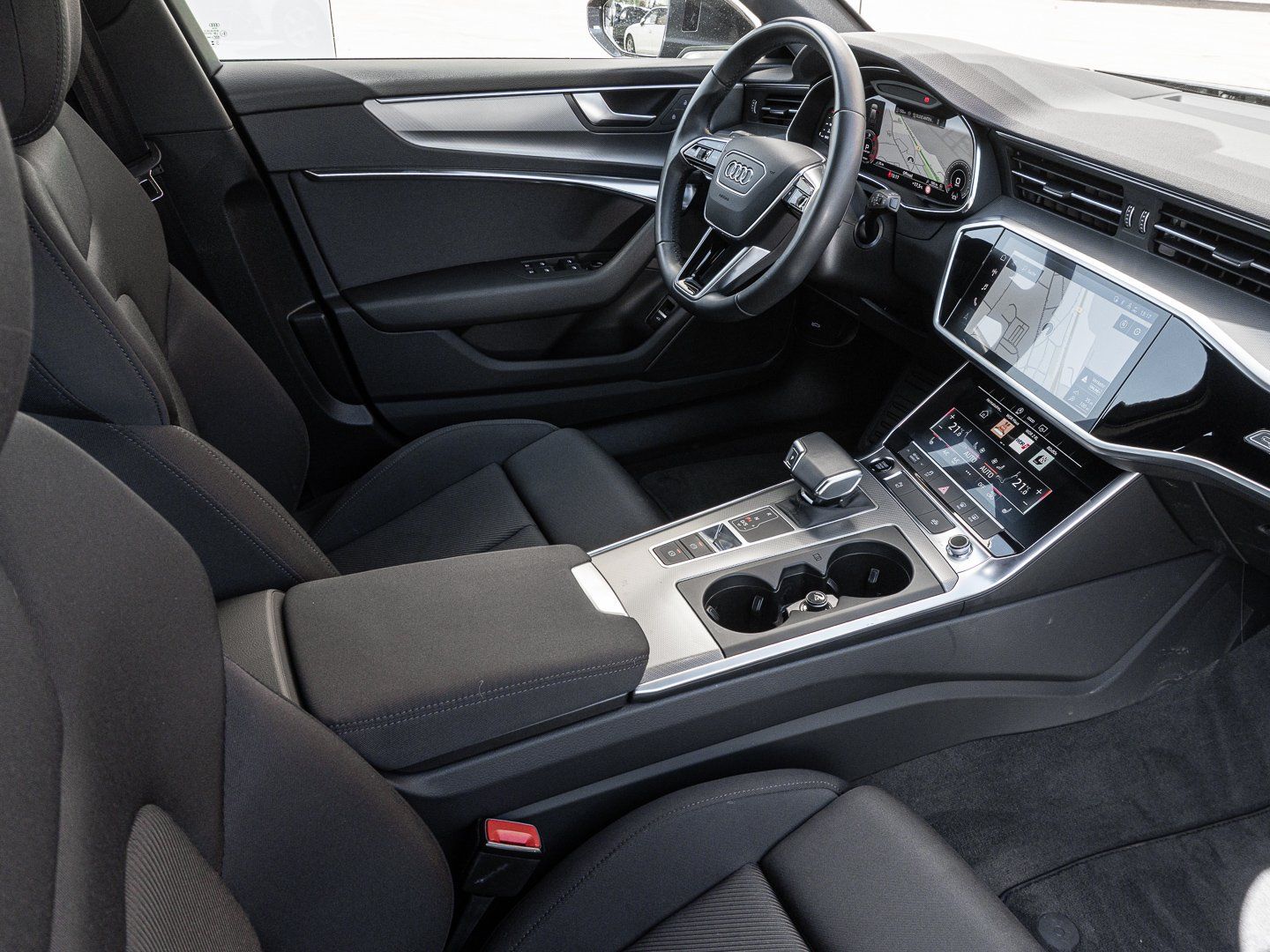 Audi A6 Avant S line 50 TDI quattro tiptronic AHK Pan