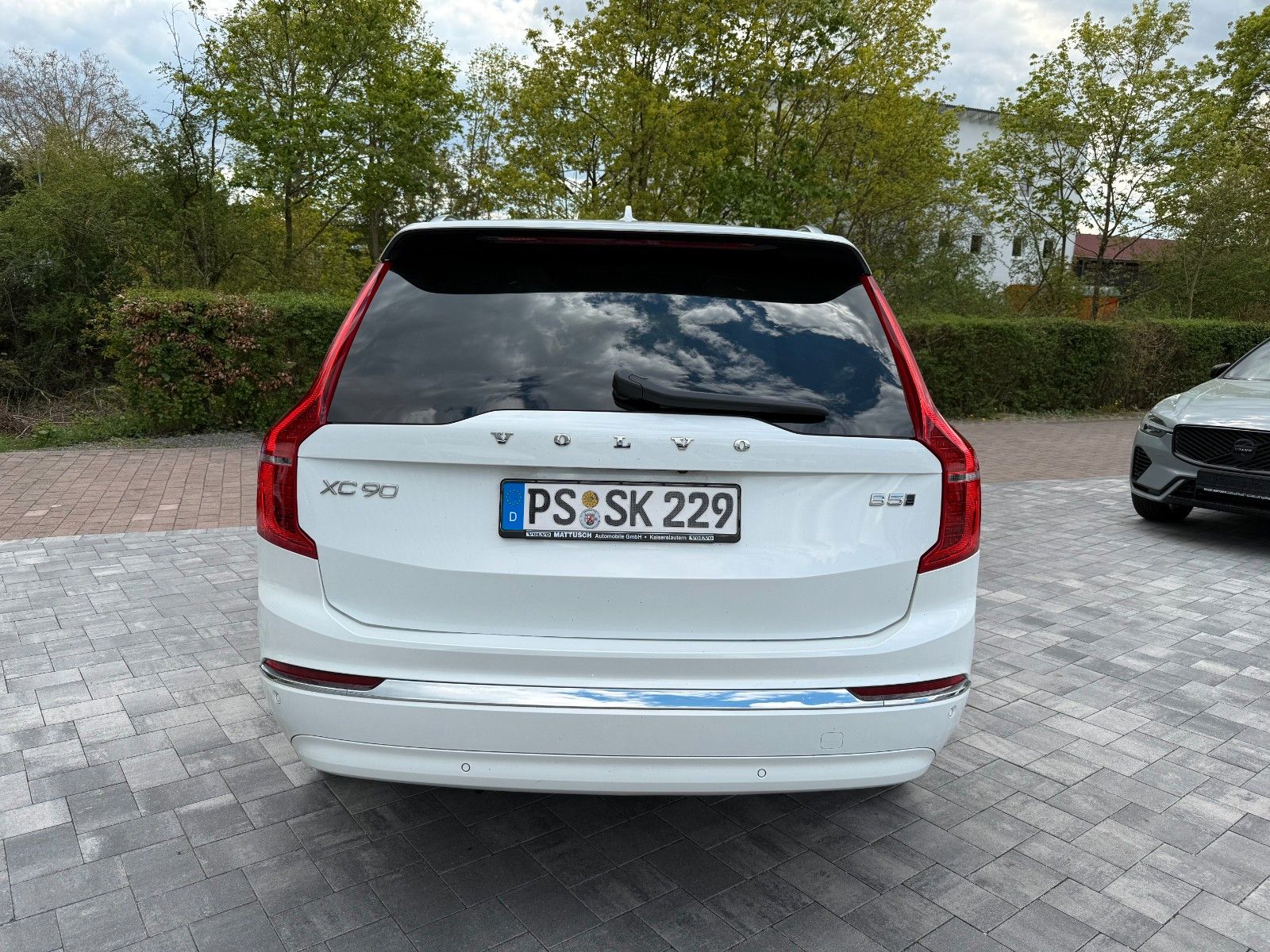 Volvo XC90 B5 AWD DIESEL+ULTIMATE+VOLLAUSTTATUNG+22"
