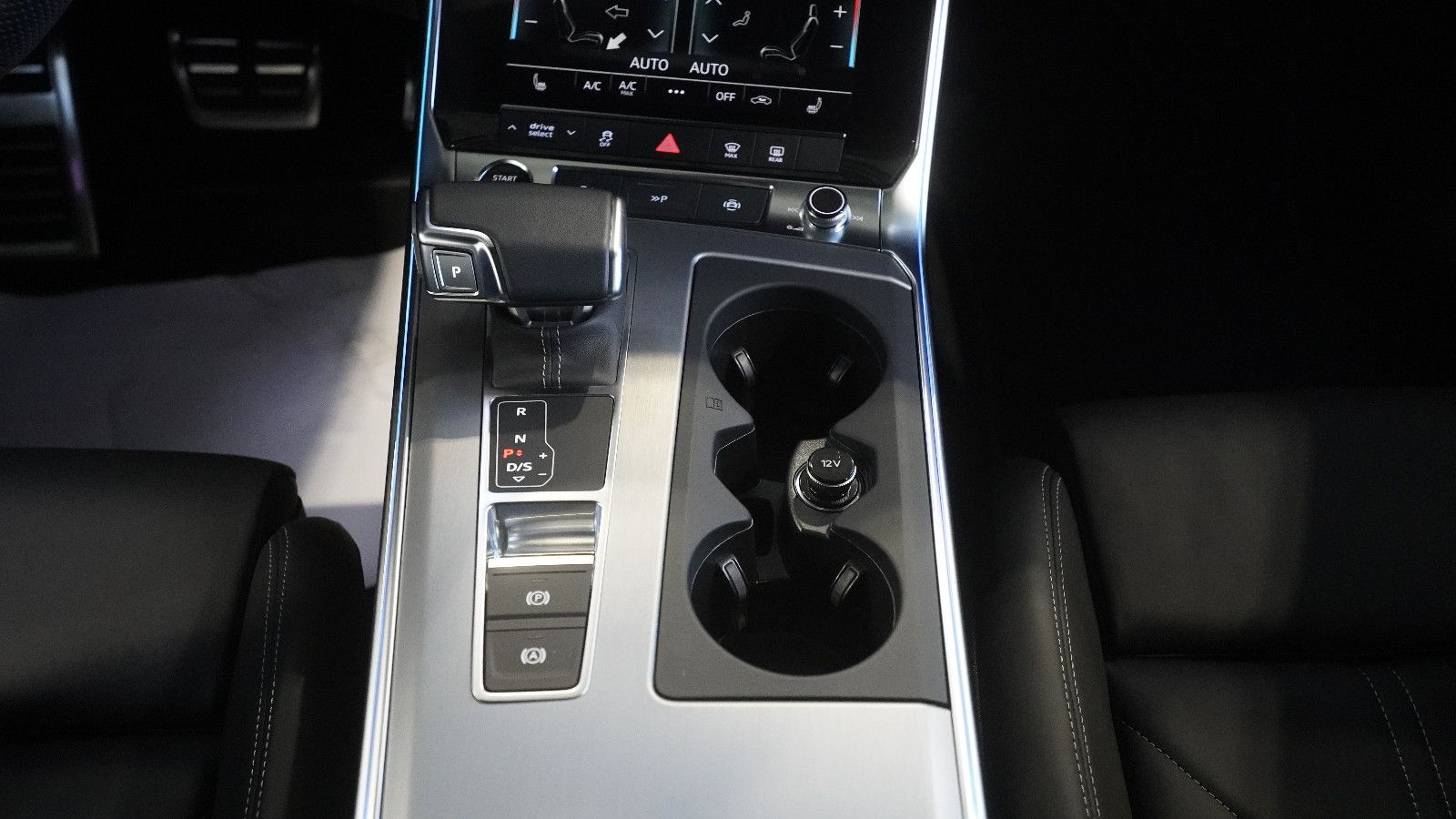 Audi A6 Avant 55 TFSI quattro S-LINE - Samsaru's Car Outlet