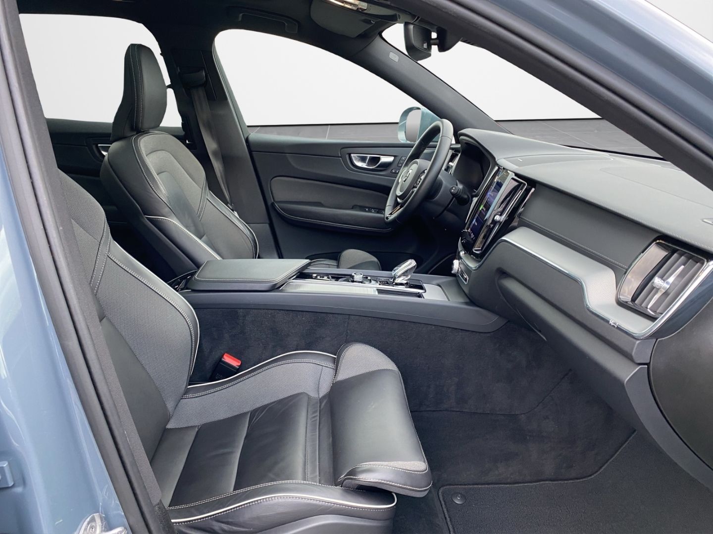 Volvo XC60 B5 D AWD Ultimate Bright 4Z.Klima SitzHZ.