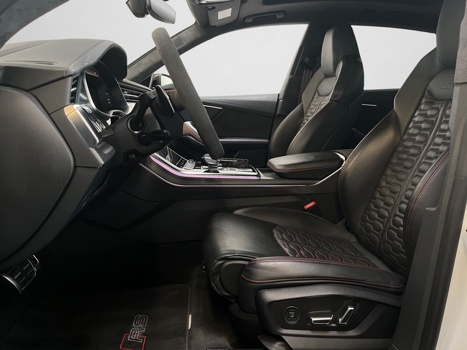 Audi RS Q8 quattro Mtrx.HUD,Keramik,Pano,AHK,Standhz.