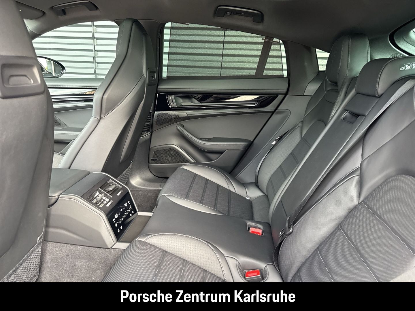 Porsche Panamera 4S E-Hybrid HA-Lenkung Active-Ride BOSE