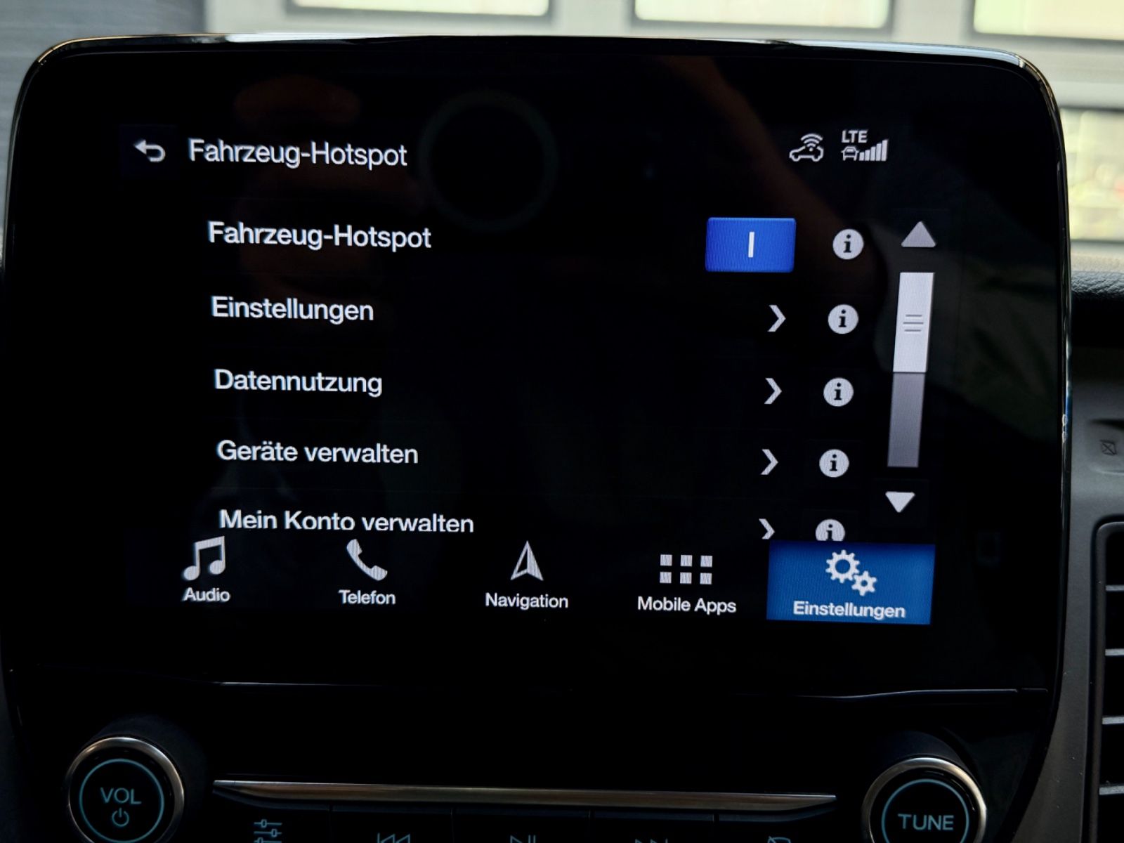 Ford Transit 2.0 D L2H2 AUTOMATIK AHK STANDHEIZG NAVI