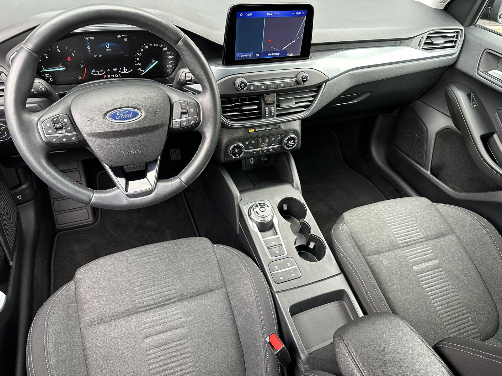 Ford Focus Turnier 2.0 EB Aut. Active - Samsaru's Car Outlet