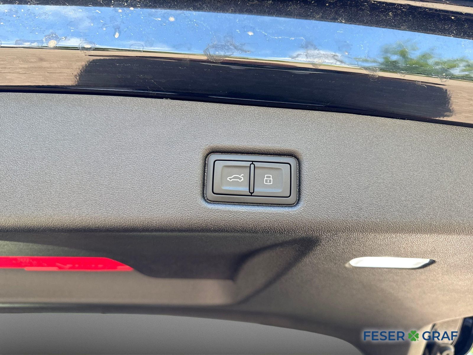 Audi Q5 40 TDI quattro S line - Samsaru's Car Outlet