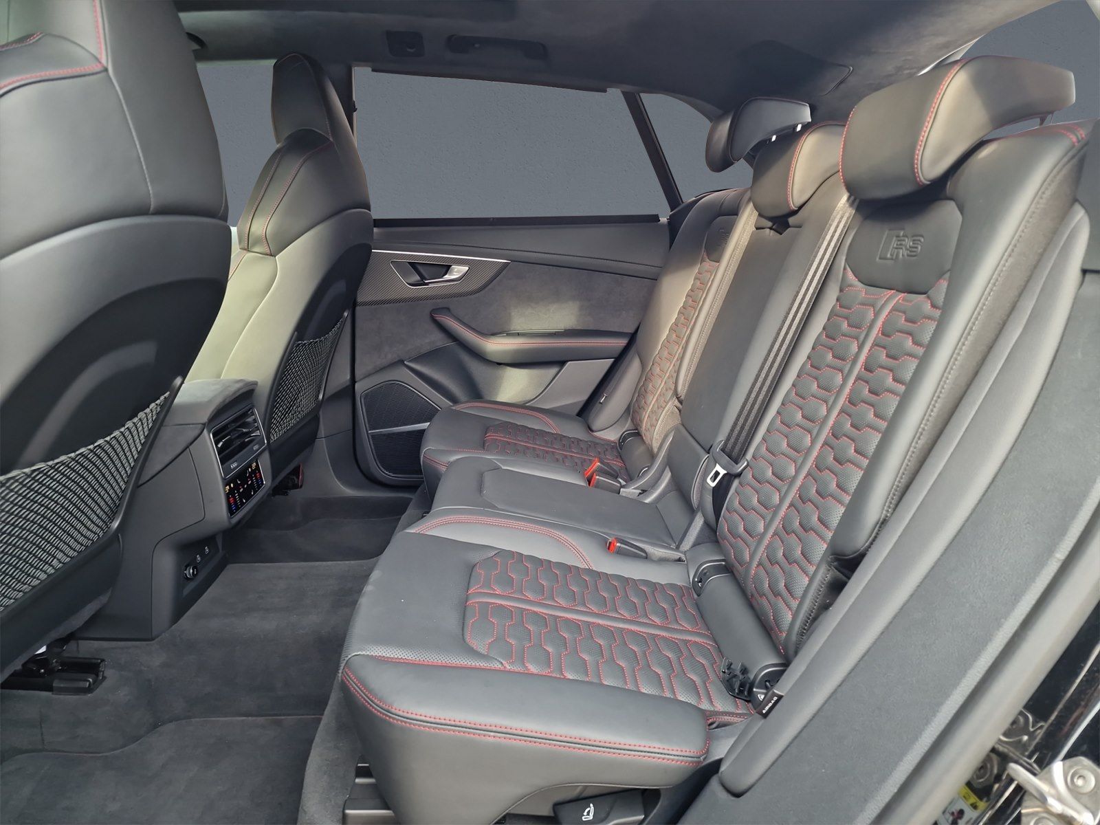 Audi RS Q8 HD-MATRIX Keramik Pano 305km/h RS-AGA 23"