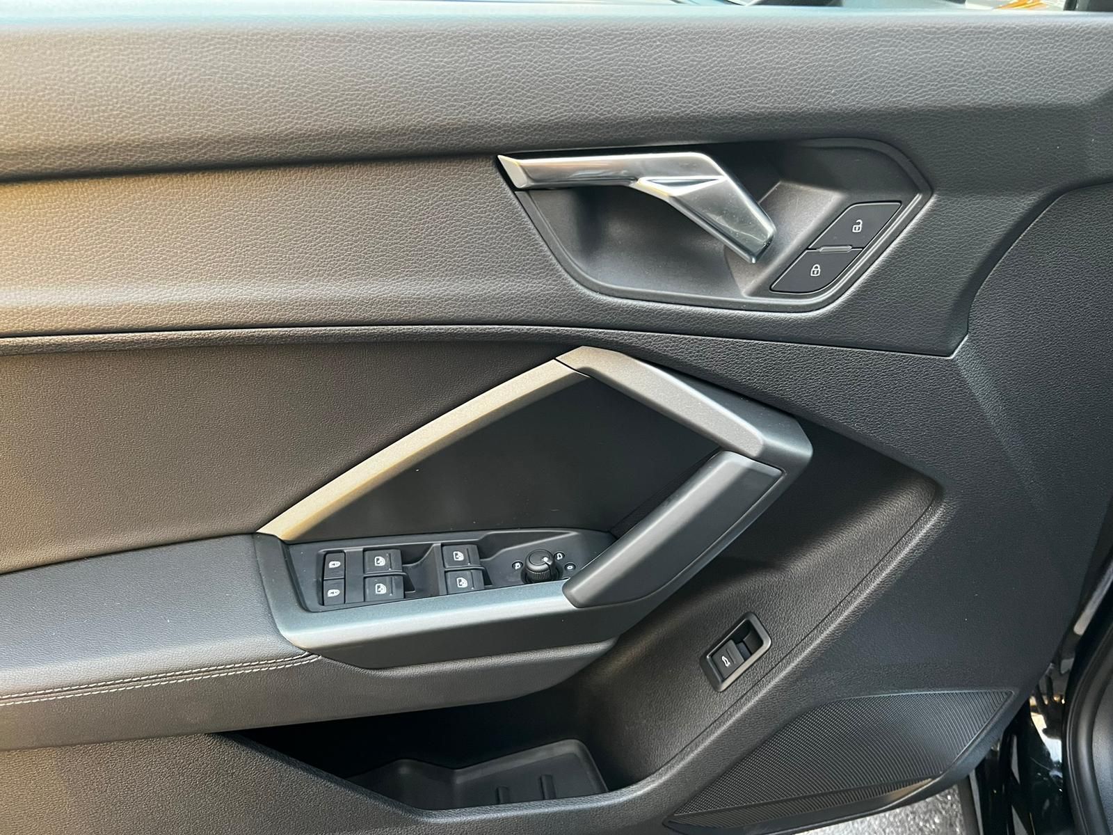 Audi Q3 40 TDI Sportback quattro S line - Samsaru's Car Outlet