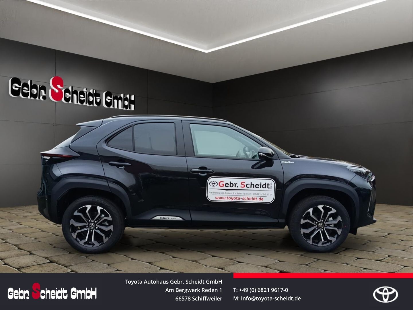 Toyota Yaris Cross Hybrid Apple CarPlay  Android Auto L