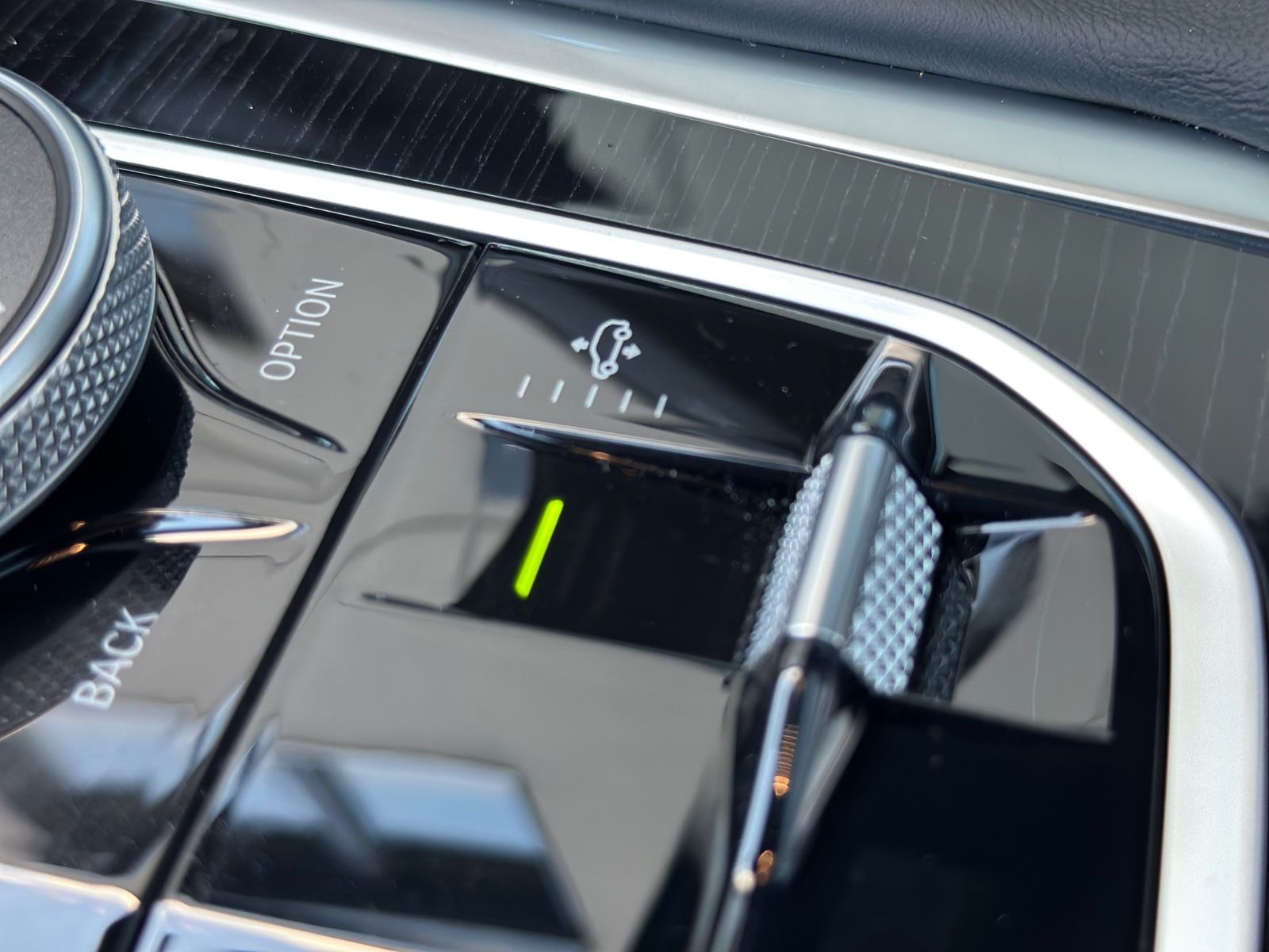 BMW X6 xDr40d MSportPRO|Luftfed|Air|Msitz|Belüft|AHK