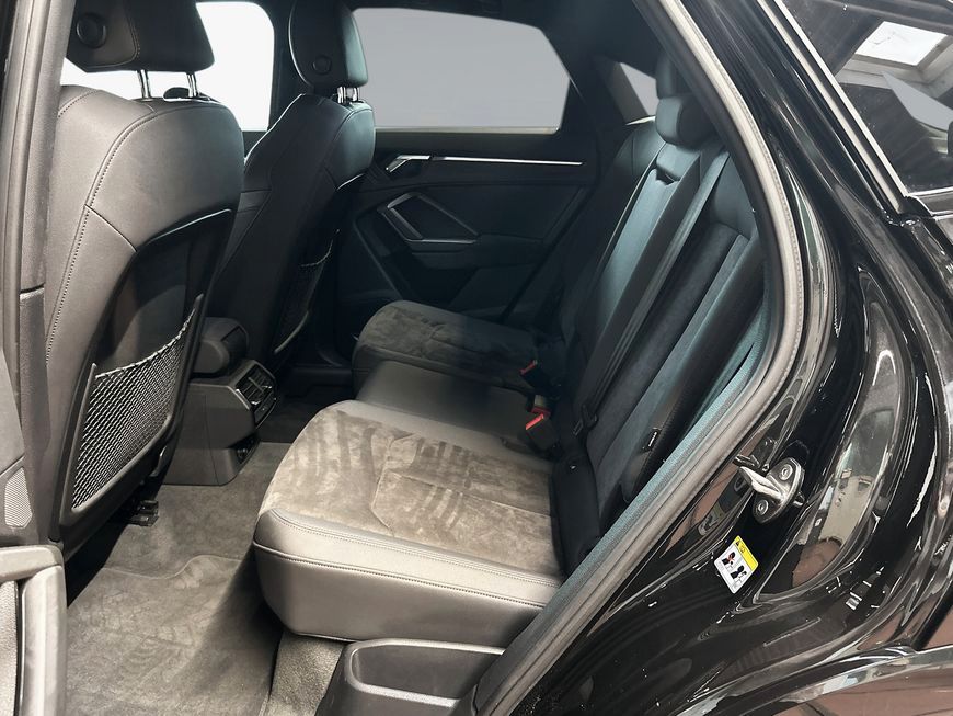 Audi RS Q3 2.5 TFSI Sportback quattro S tronic - Samsaru's Car Outlet