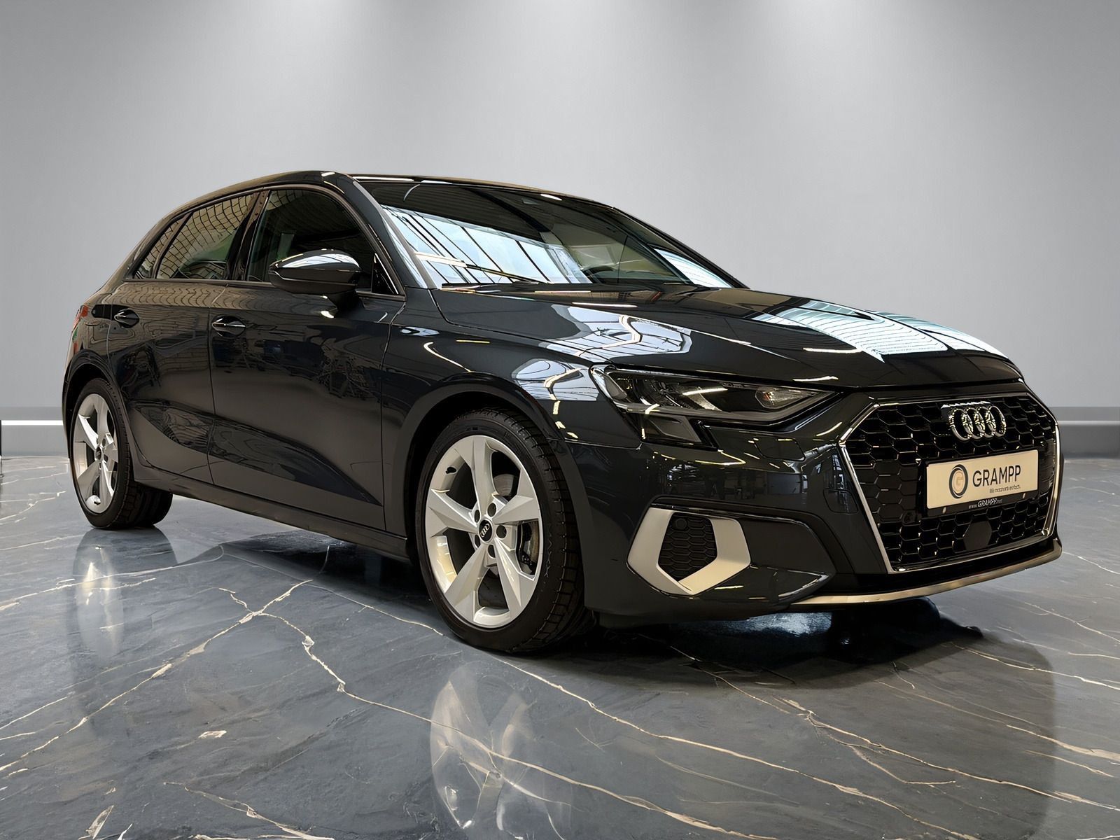 Audi A3 Sportback 35 TFSI advanced +AHK+KAMERA+PANO+