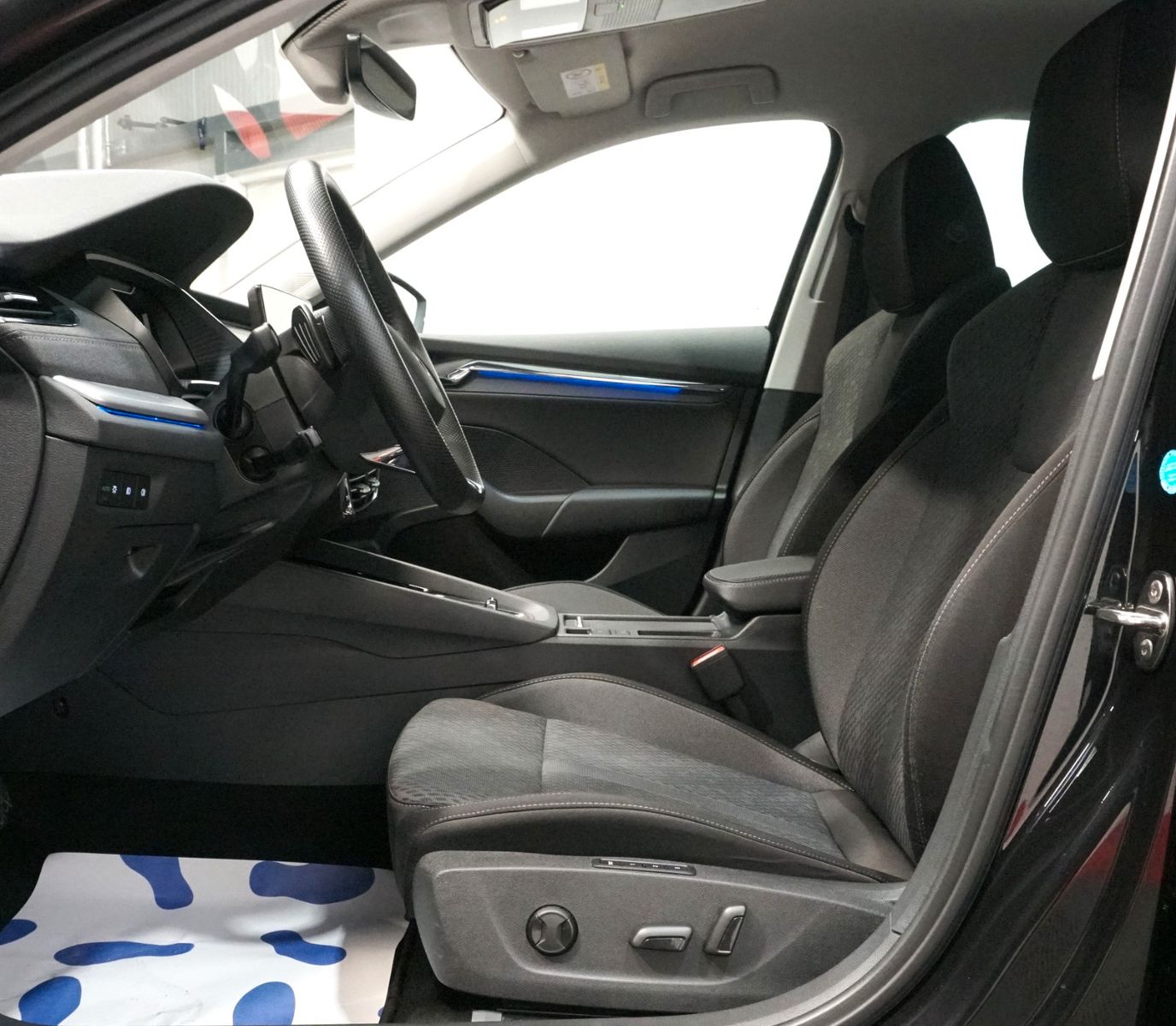 Skoda Octavia Lim. Style 2.0 TDI *Matrix*NAVI*HUD*