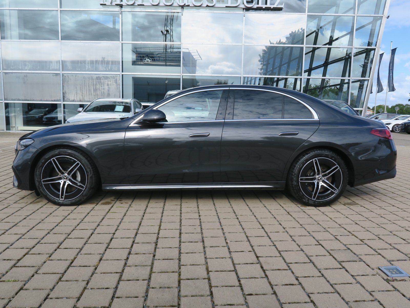 Mercedes-Benz E 450 d 4M AMG Premium Plus Standh AHK Sitzklima