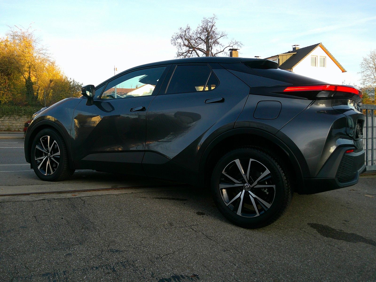 Toyota C-HR Hybrid FWD Team Deutschland ACC Navi