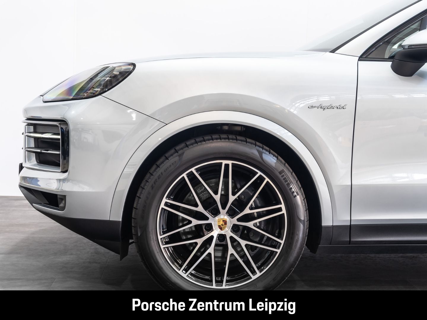 Porsche Cayenne E-Hybrid Coupe Massage el.AHK InnoDrive