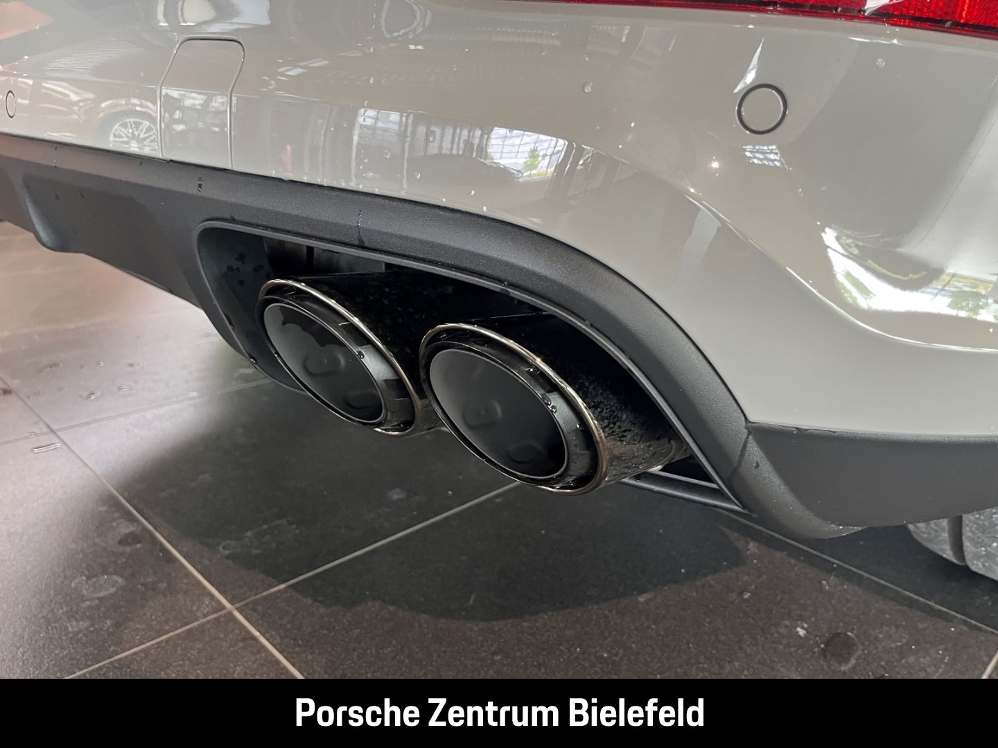 Porsche Cayenne BOSE Sportabgasanlage Panoramadach LED