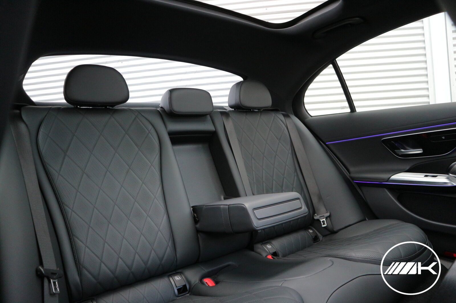 Mercedes-Benz E 450d 4M AMG - Samsaru's Car Outlet