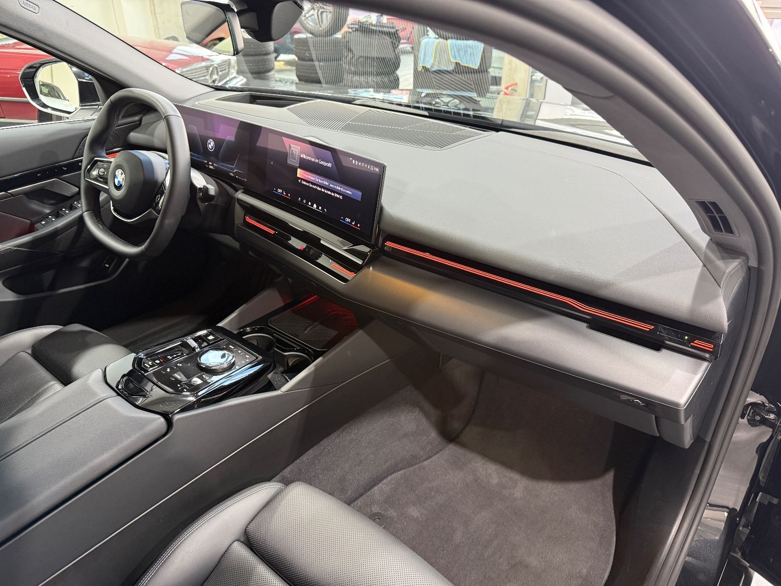 BMW 520 d  Limousine*LED*H&K*360°*Ambiente*Live*HUD*