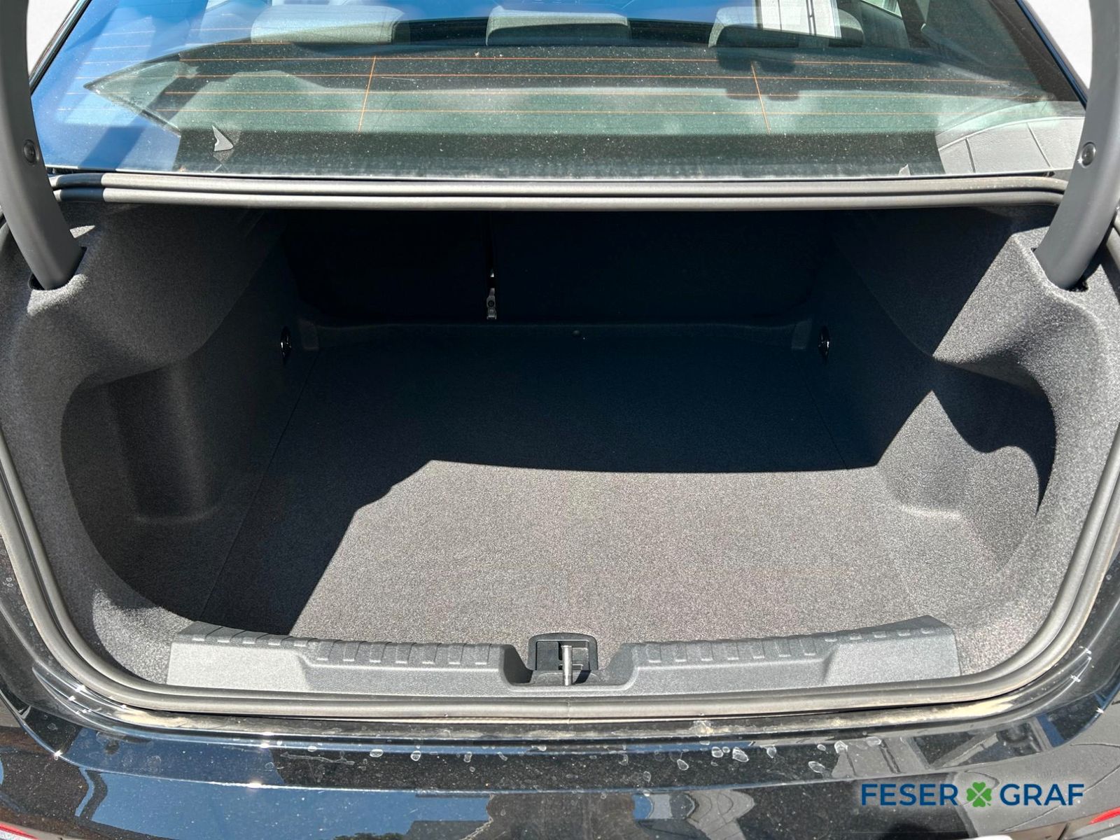 Audi A3 Limousine 30 TFSI SHZ/CarPlay/GRA/PDC