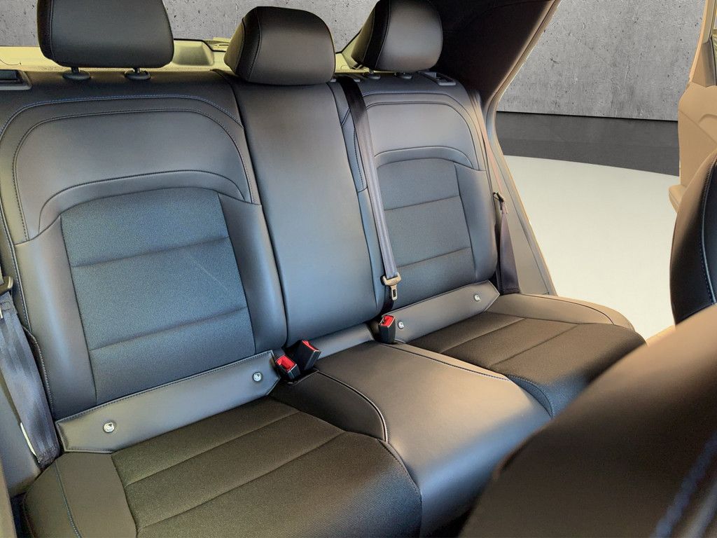 MG4 Luxury 64 kWh PDC SHZ KAMERA W-LAN LED 360°