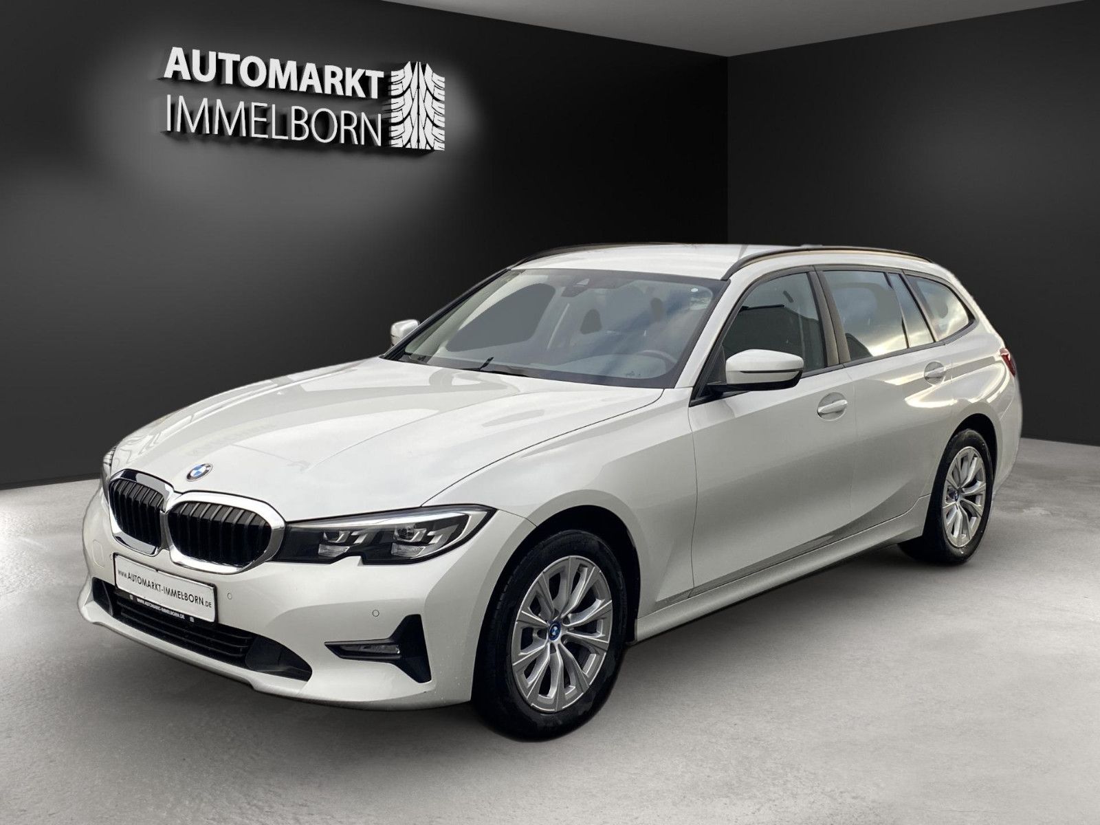 BMW 320 d - Samsaru's Car Outlet