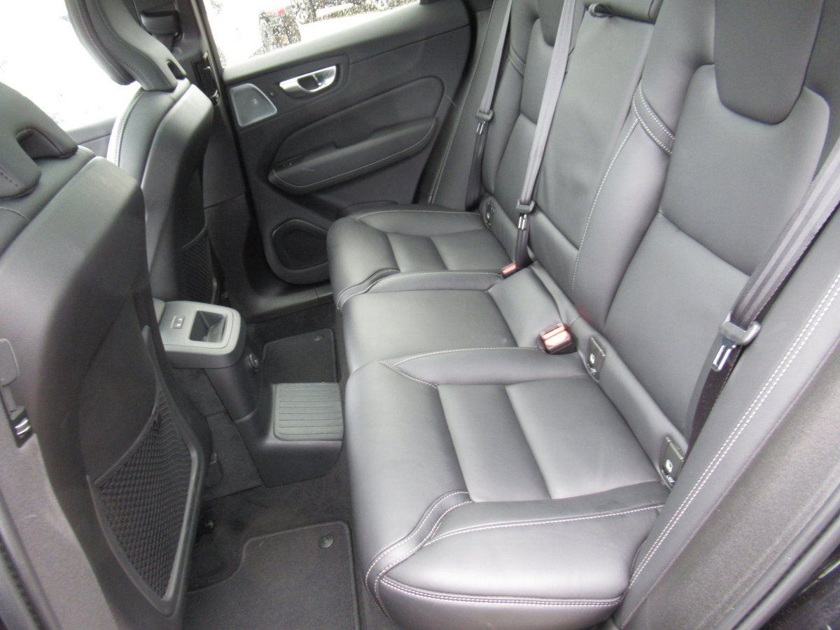 Volvo XC60 T6 AWD Plug-in Hybrid Black Edition Ultra