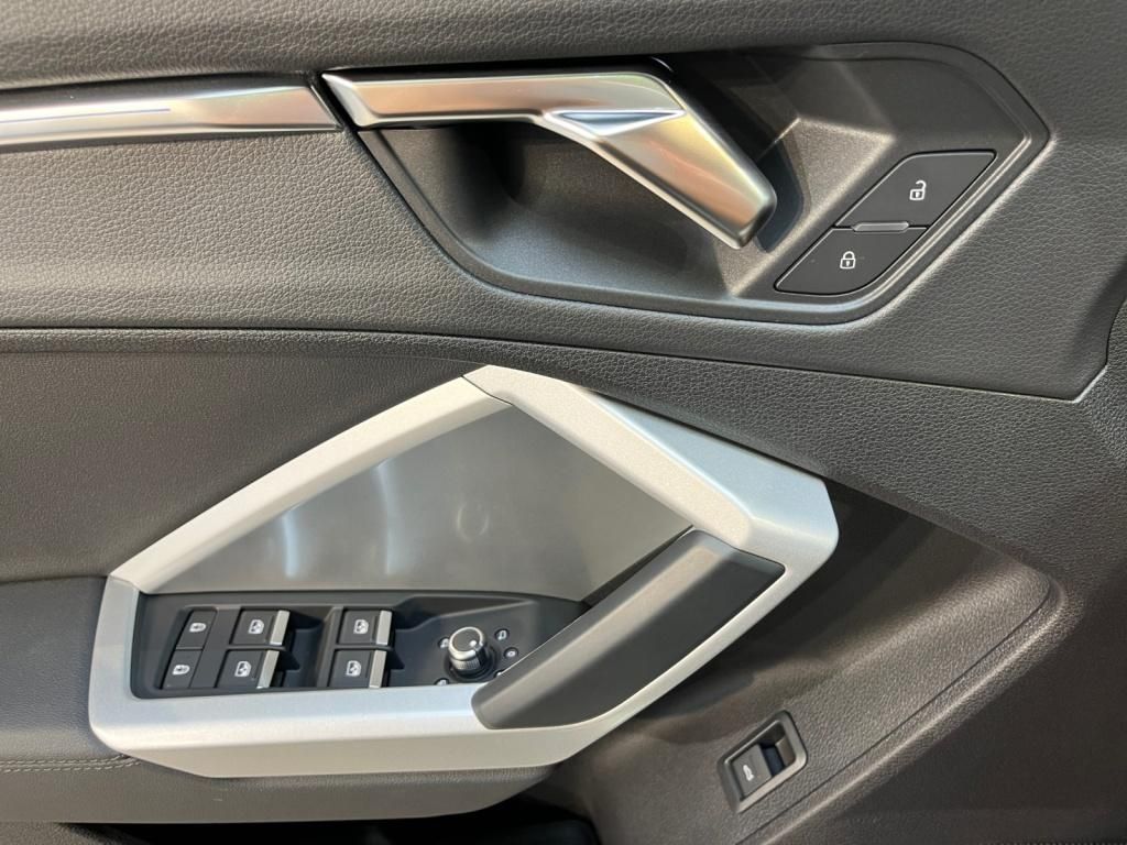 Audi Q3 40 TDI quattro S line Sportback - Samsaru's Car Outlet