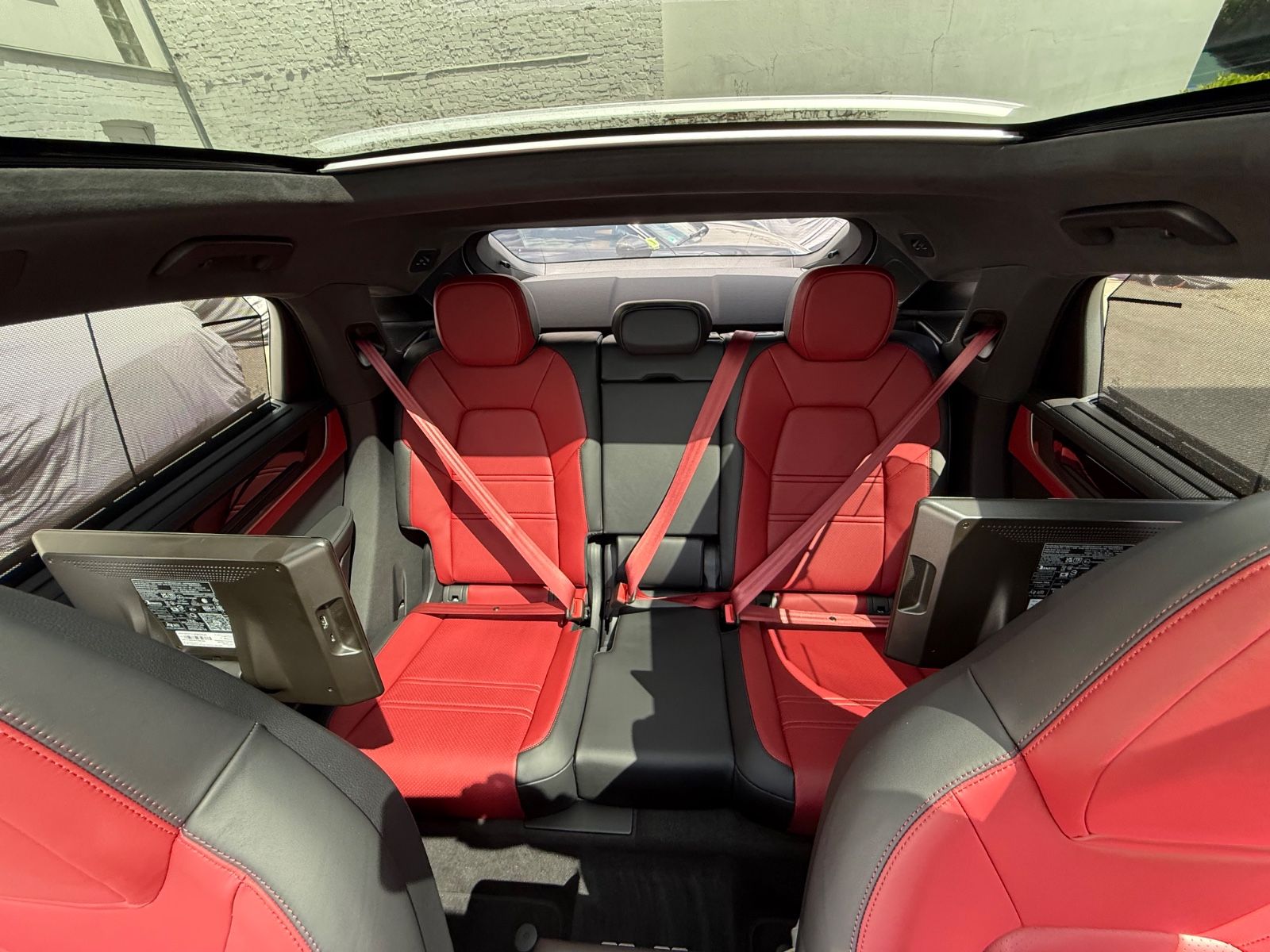 Porsche Cayenne E-Hybrid*Carbon*Hinterachslenkung*Sport*