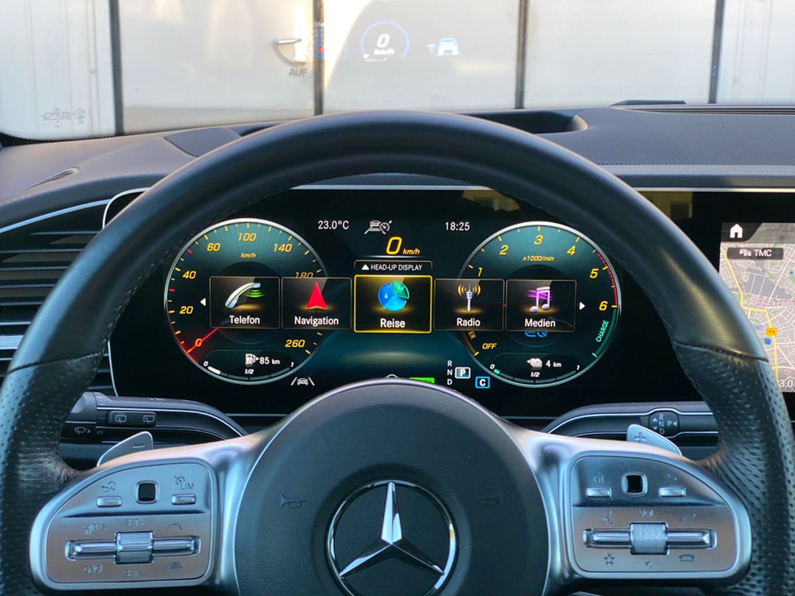 Mercedes-Benz GLE350de AMG 4M_Panorama_Airmatic_360°_Keyless_
