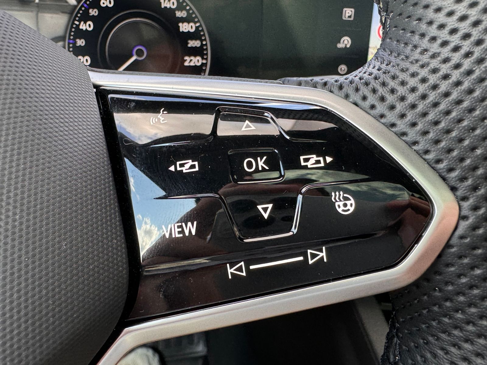 Volkswagen Touareg 3.0 TSI R-Line 4M Leder|NAV|AHK|HUD