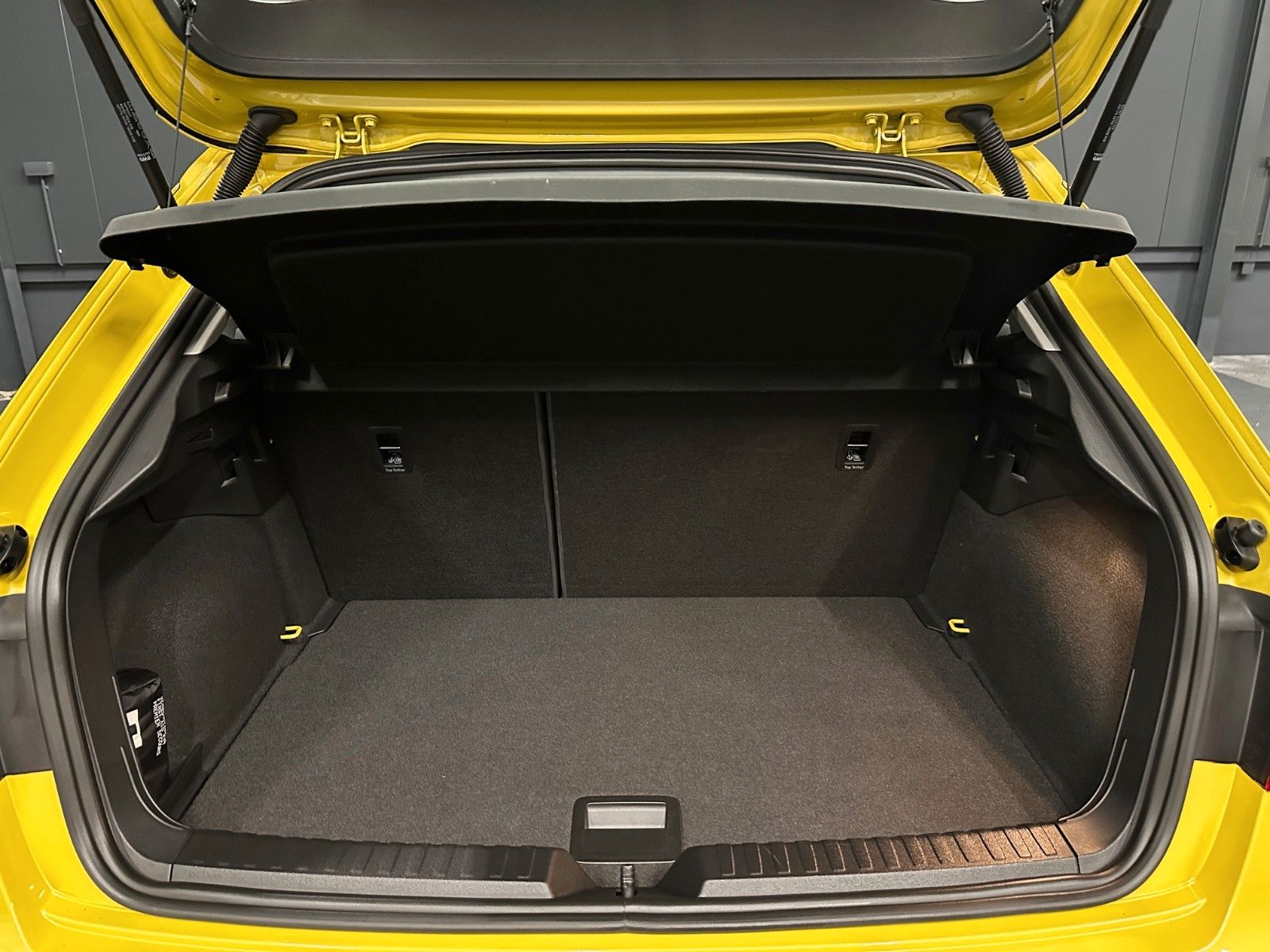 Audi A1 Sportback 25 TFSI advanced - Samsaru's Car Outlet