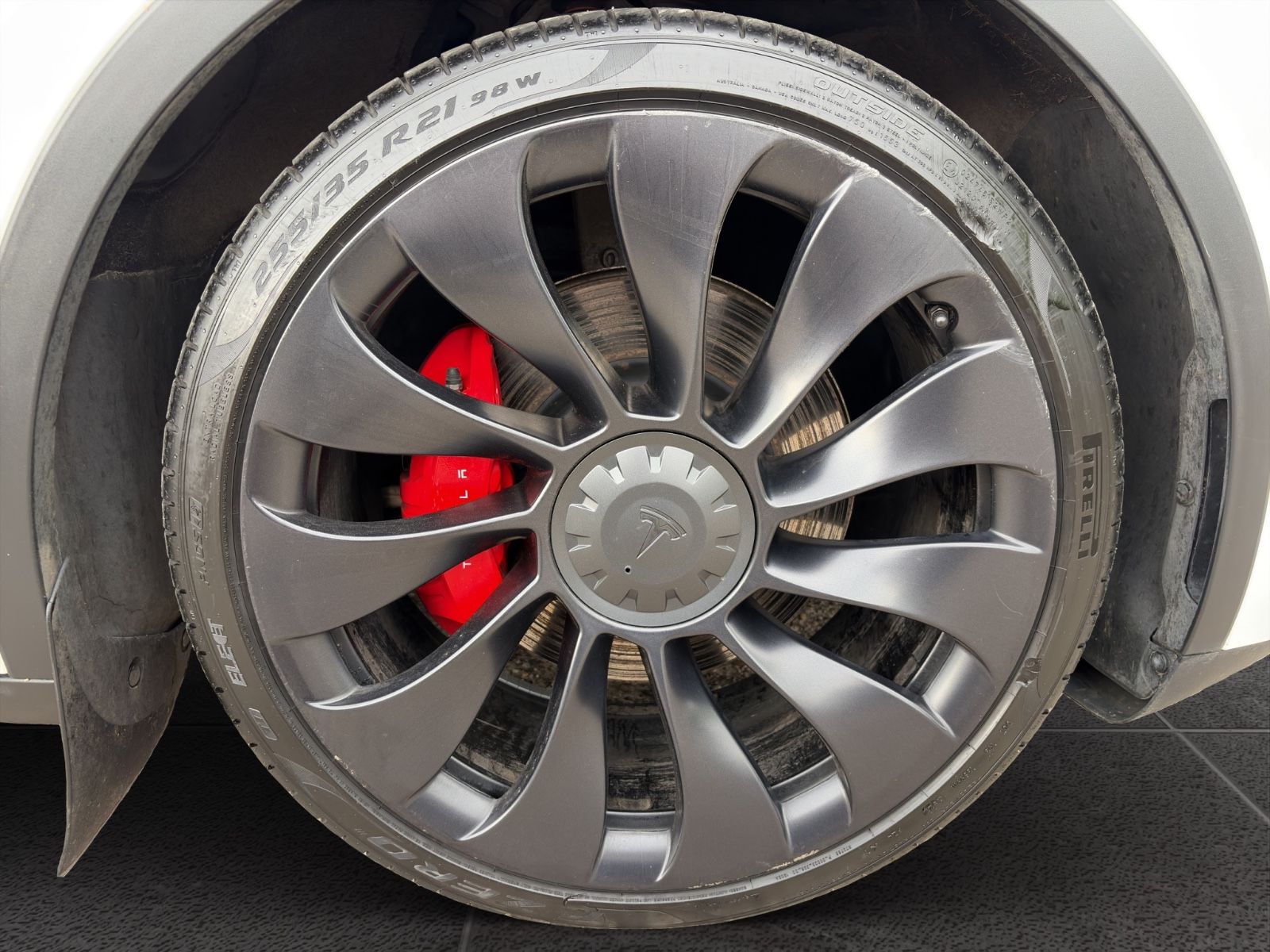 Tesla Model Y Performance Dual AWD *Gigafactory Berlin
