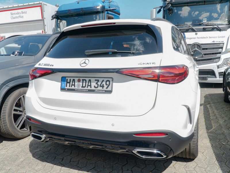 Mercedes-Benz GLC 300 de 4M AMG-Sport/Pano/Burm/AHK/Distr/Memo