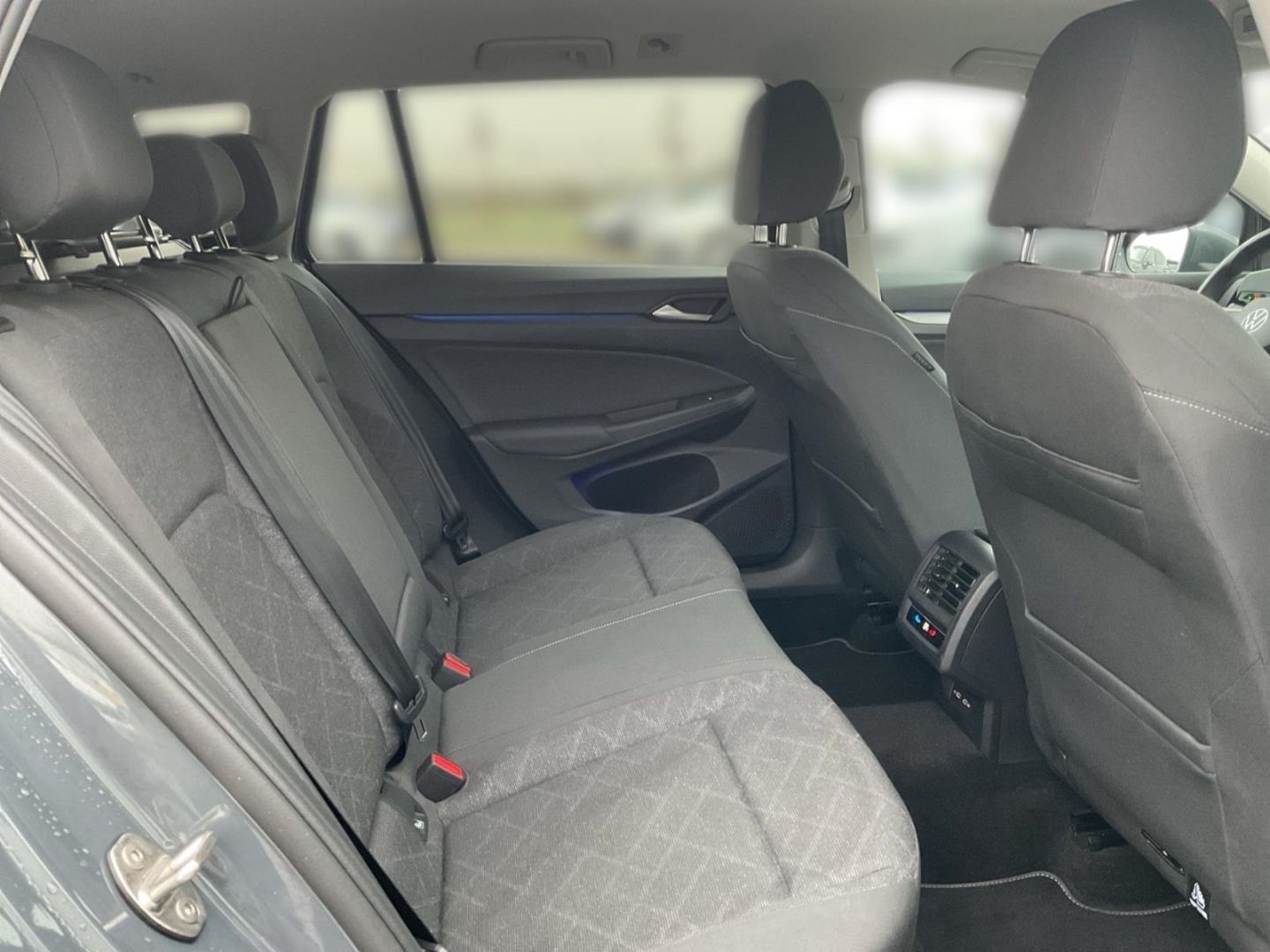 Volkswagen Golf Variant 8 VIII Life 1.0 TSI - Samsaru's Car Outlet
