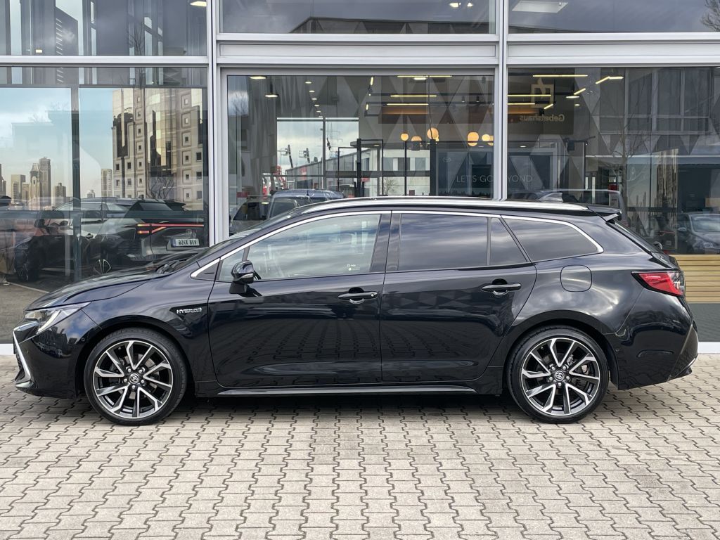 Toyota Corolla 2.0 Hybrid Touring Sports Lounge