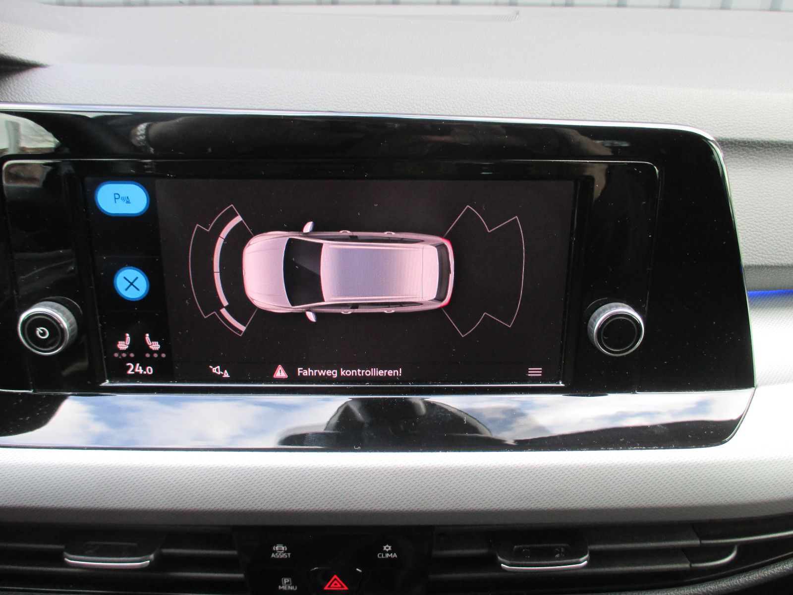 Volkswagen Golf VIII Variant 2.0 l TDI - Samsaru's Car Outlet