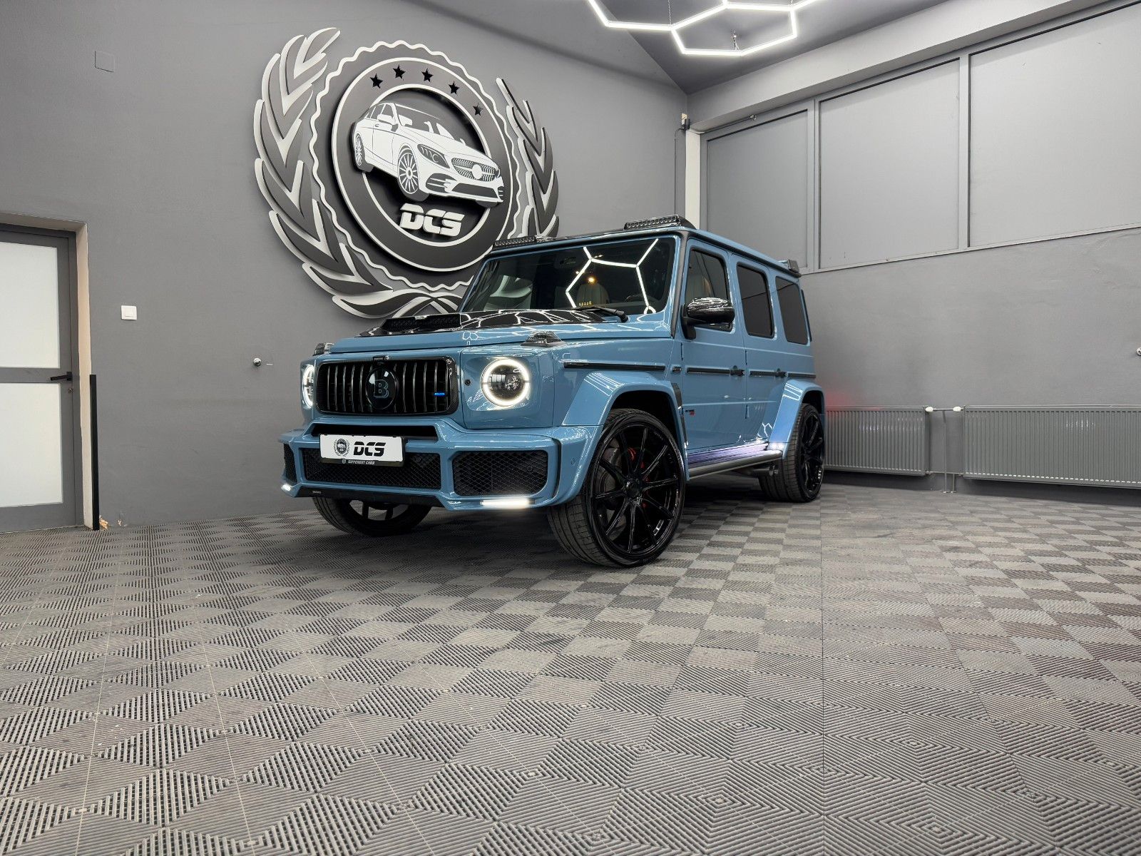 Mercedes-Benz G63 AMG BRABUS - Samsaru's Car Outlet