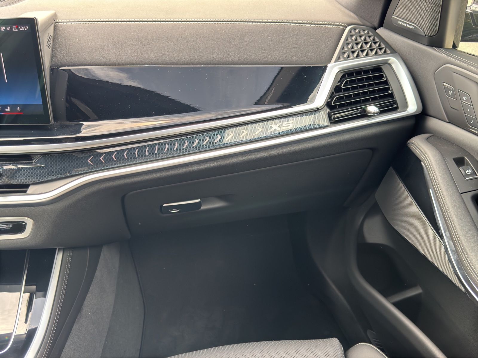 BMW X5 xDrive 30d| M Sport Pro| Sky| 360| AHK| 22"