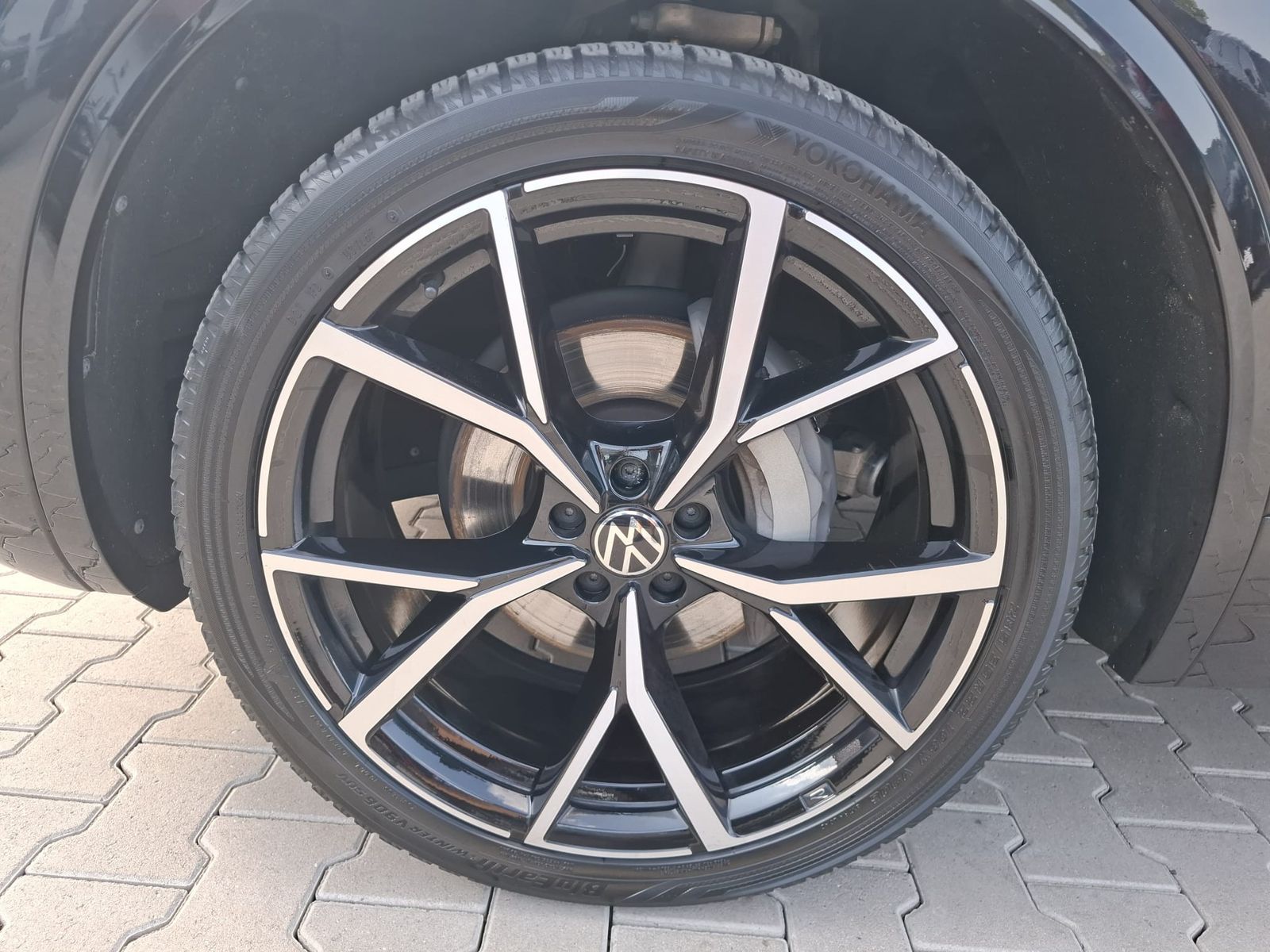 Volkswagen Touareg 3.0TDI 4M R-Line VOLL Black 22" UPE 114T