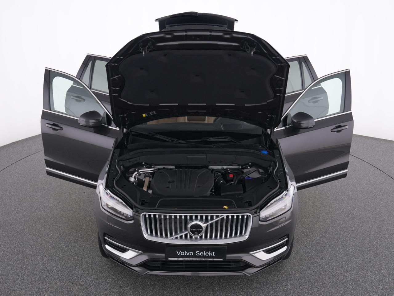 Volvo XC90 B5 AWD UltimateBright+AHK+360°+MASSAGE+LM