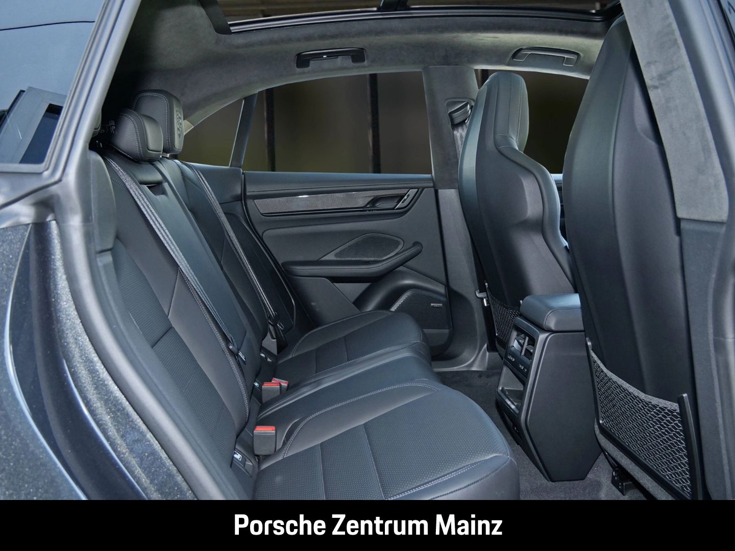 Porsche Macan Turbo BOSE,Homelink,HUD,Beifahrerdisplay,3