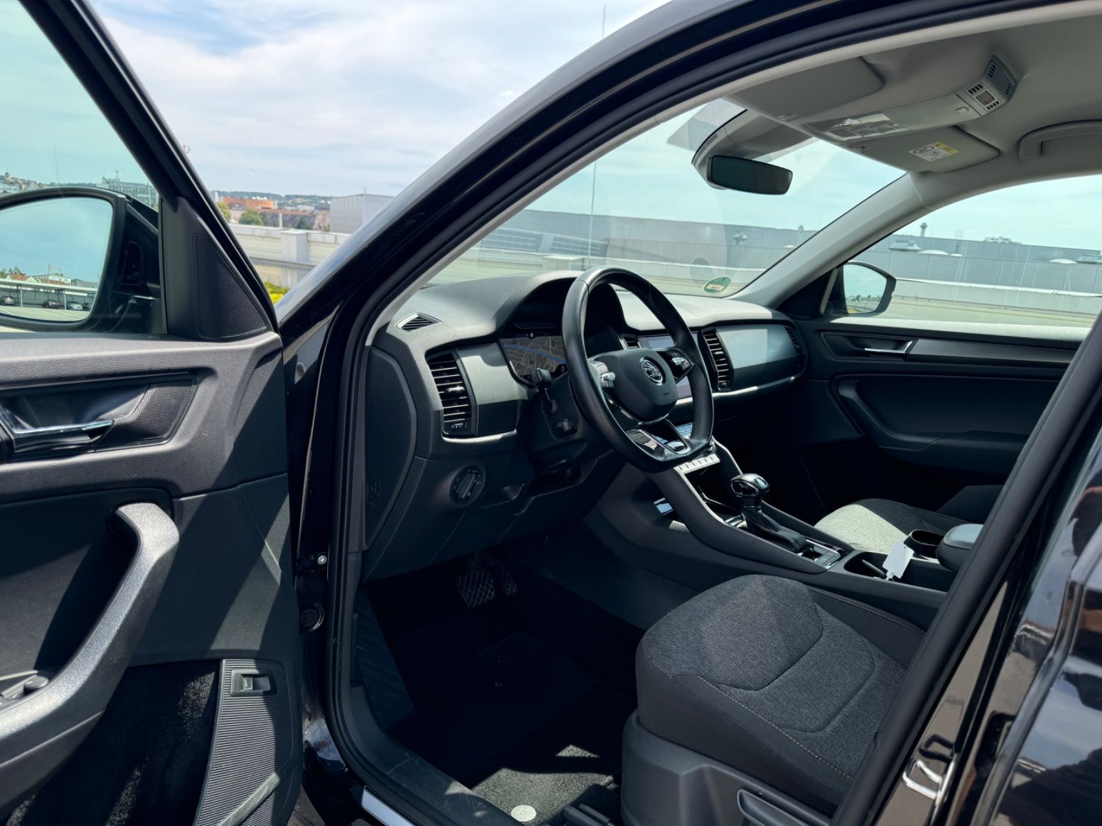 Skoda Kodiaq 2.0 TDI Clever 4x4 VIRTUAL*NAVI*LED*AHK