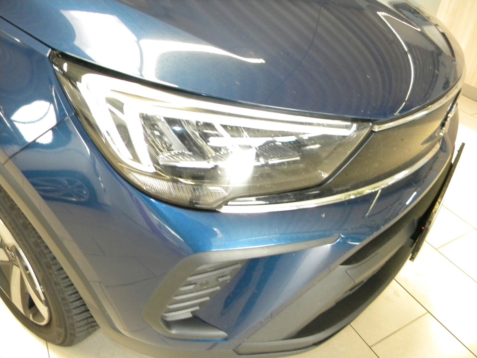 Opel Crossland Edition - Samsaru's Car Outlet