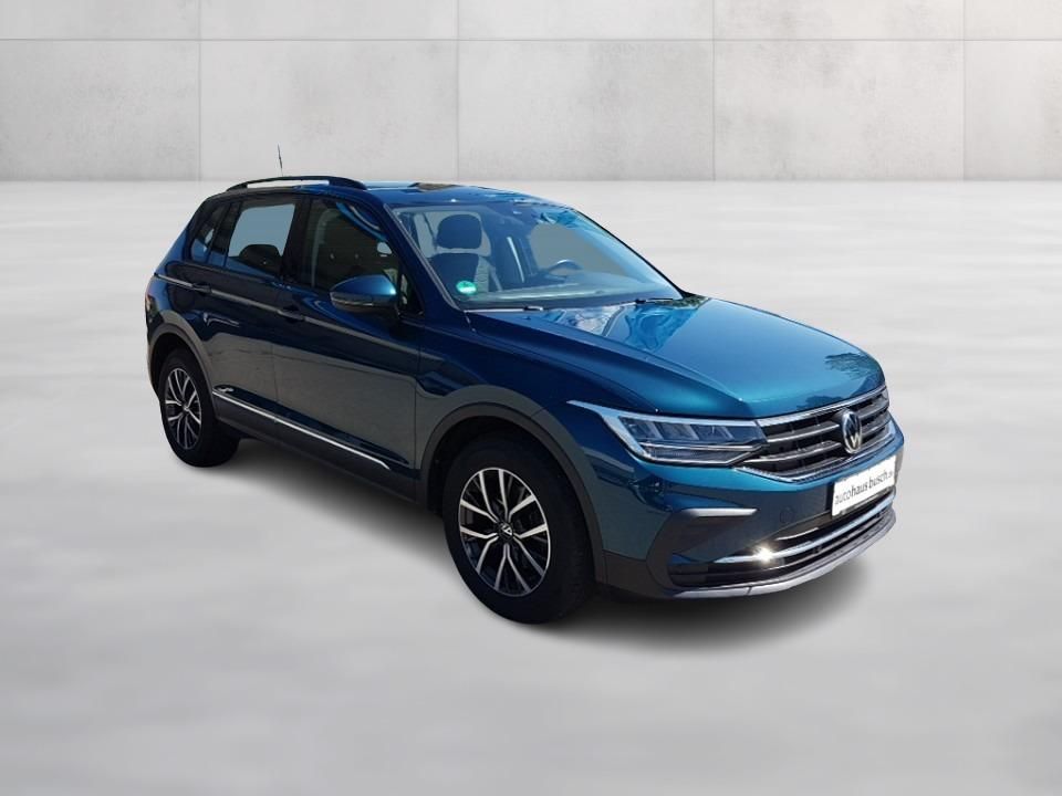 Volkswagen Tiguan Life 1.5 TSI - Samsaru's Car Outlet
