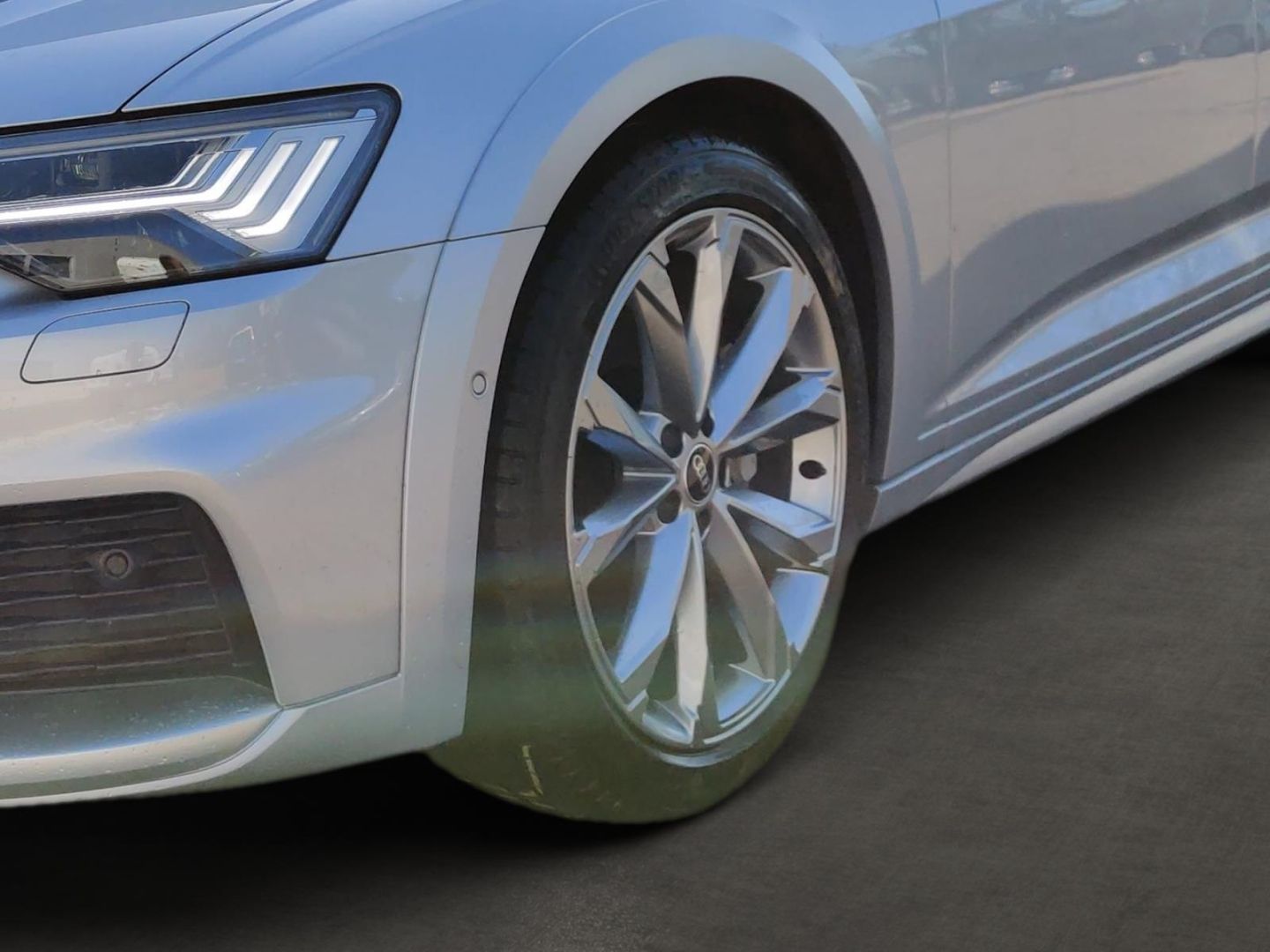 Audi A6 allroad 40 TDI quattro - Samsaru's Car Outlet